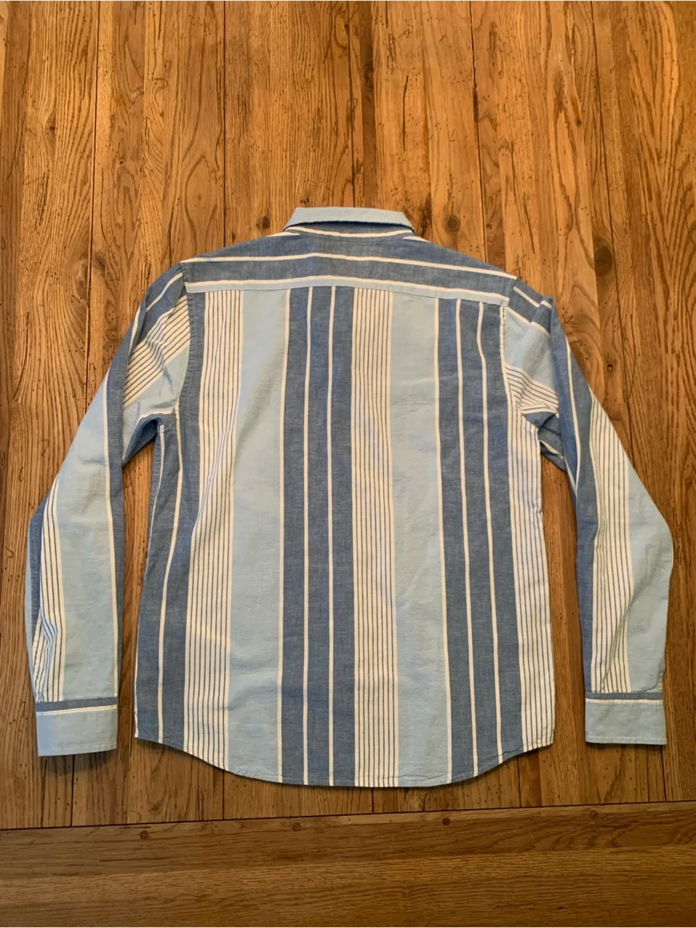 Banana Republic Light Blue and White Vertical Stripe Button-Down Shirt